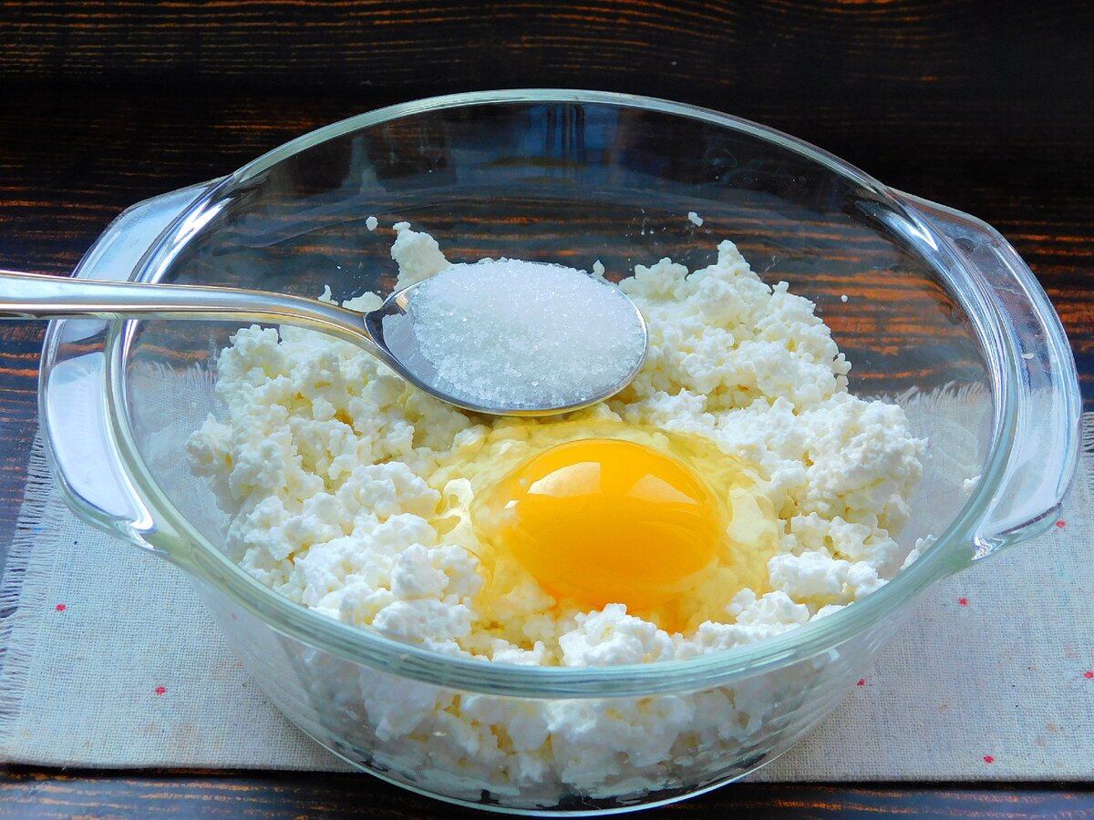 Творог яйцо и рисовая мука. Творог с яйцом и сахаром. Рис с яйцом и сахаром. Рис с творогом. Творог яйца без муки