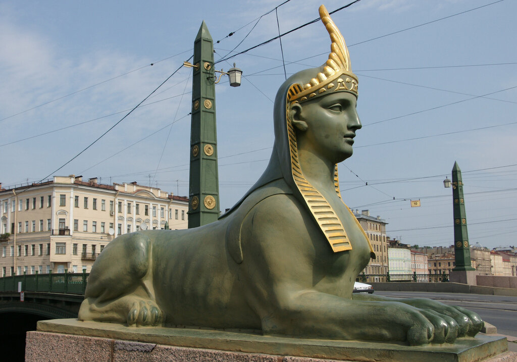 Сфинксы на Египетском мосту