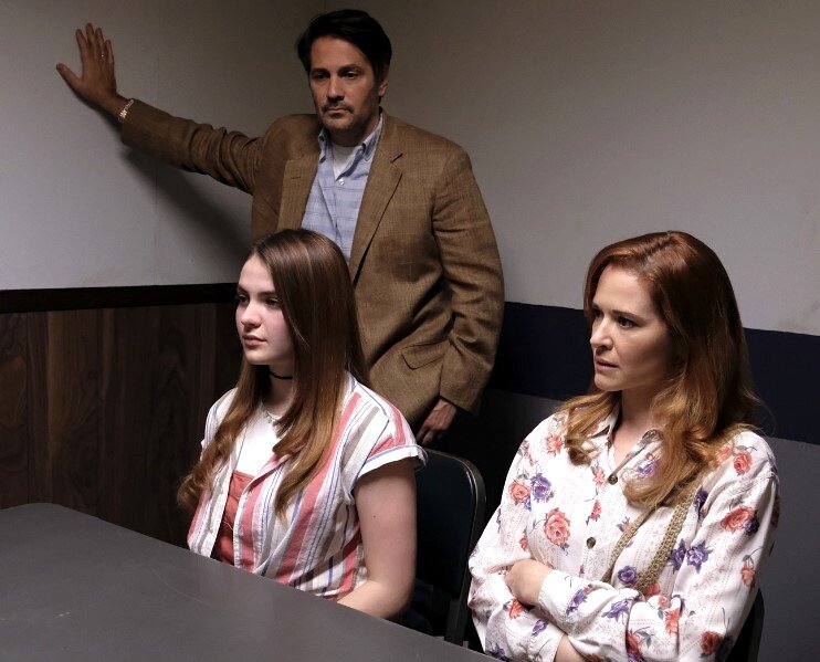 Кадр из сериала "Жестокое лето"