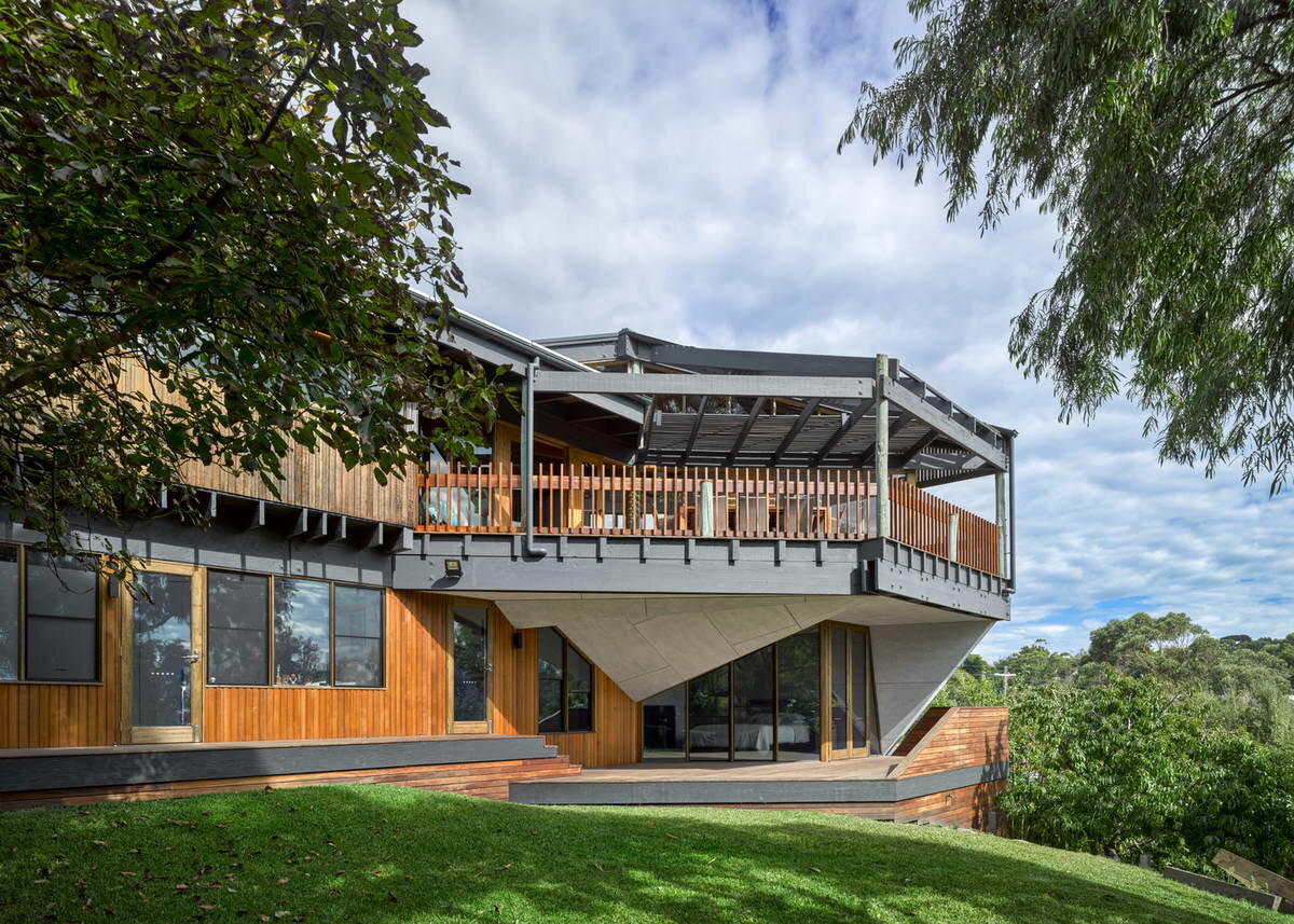 необычные домики. коттеджи модерн хаус. сказочный домик. сказочный домик. бруно дзеви архитектура.