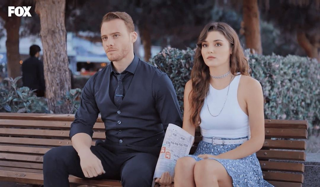 Пин на доске Hande Erçel & Kerem Bürsin