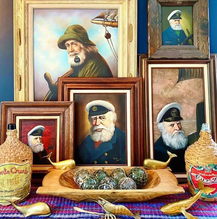 Старинный дом книголюба и владельца антикварного магазина в прибрежном ...
