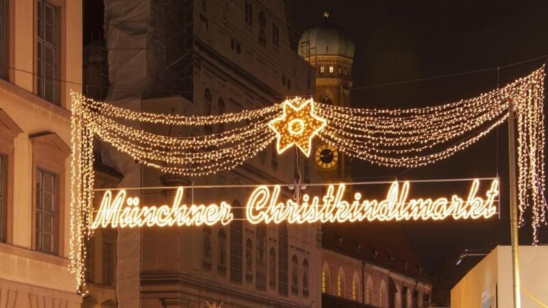 Знаменитая рождественская ярмарка в Мюнхене в этом году снова была отменена из-за всплеска случаев заболевания COVID-19.