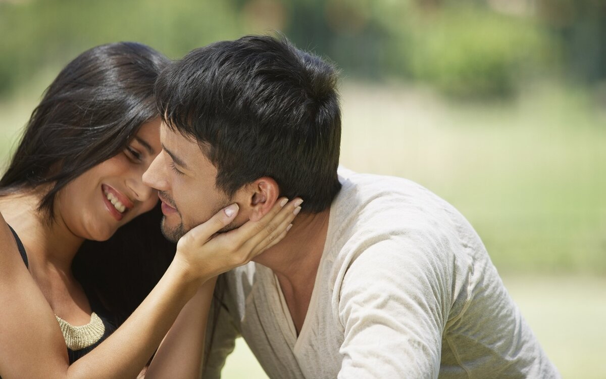 Подготовьте лист бумаги и выпишите по пунктам тот сценарий, какой вы видите семейную жизнь.