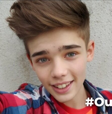 Арсений Варламов-друг или даже больше для Аманды 😏😉.