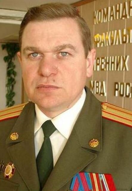 Поэт Евгений Валерьевич ПОПОВ