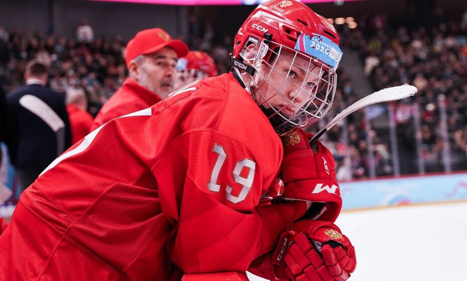    Матвей Мичков в 16 лет попал в сборную на Евротур и побил рекорд самого Александра Овечкина. Фото: Global Look Press