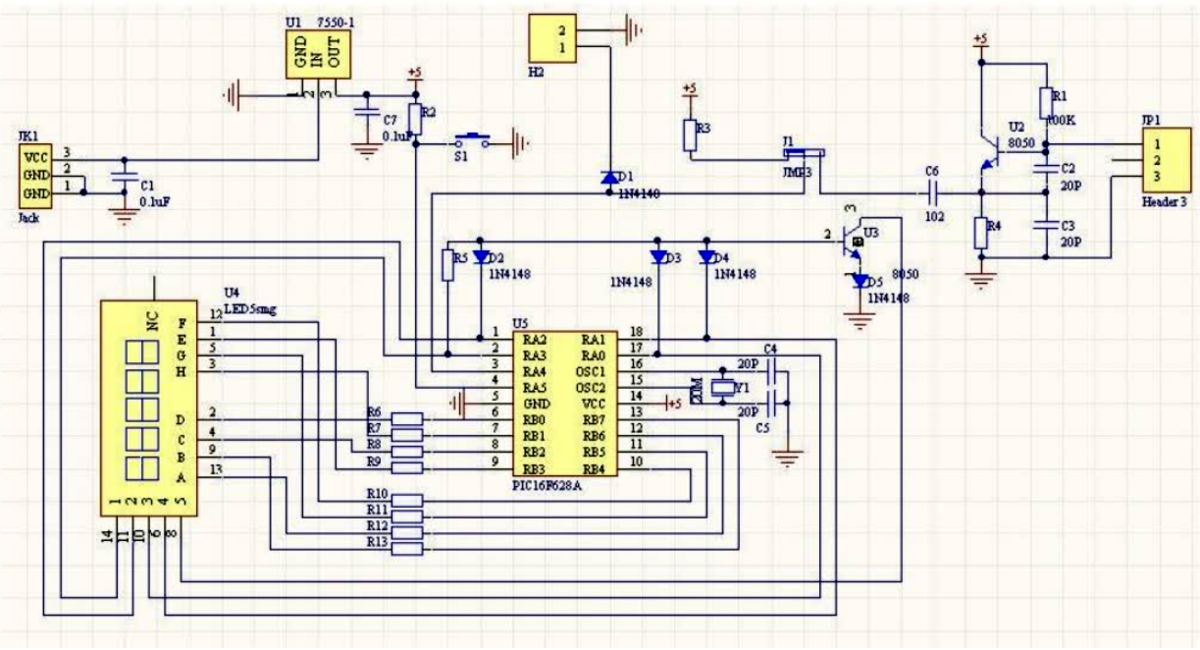 02. Схема электрическая принципиальная простого частотомера на микроконтроллере PIC из радиоконструктора. Источник изображения: http://pan.baidu.com/s/1nvyCVfr