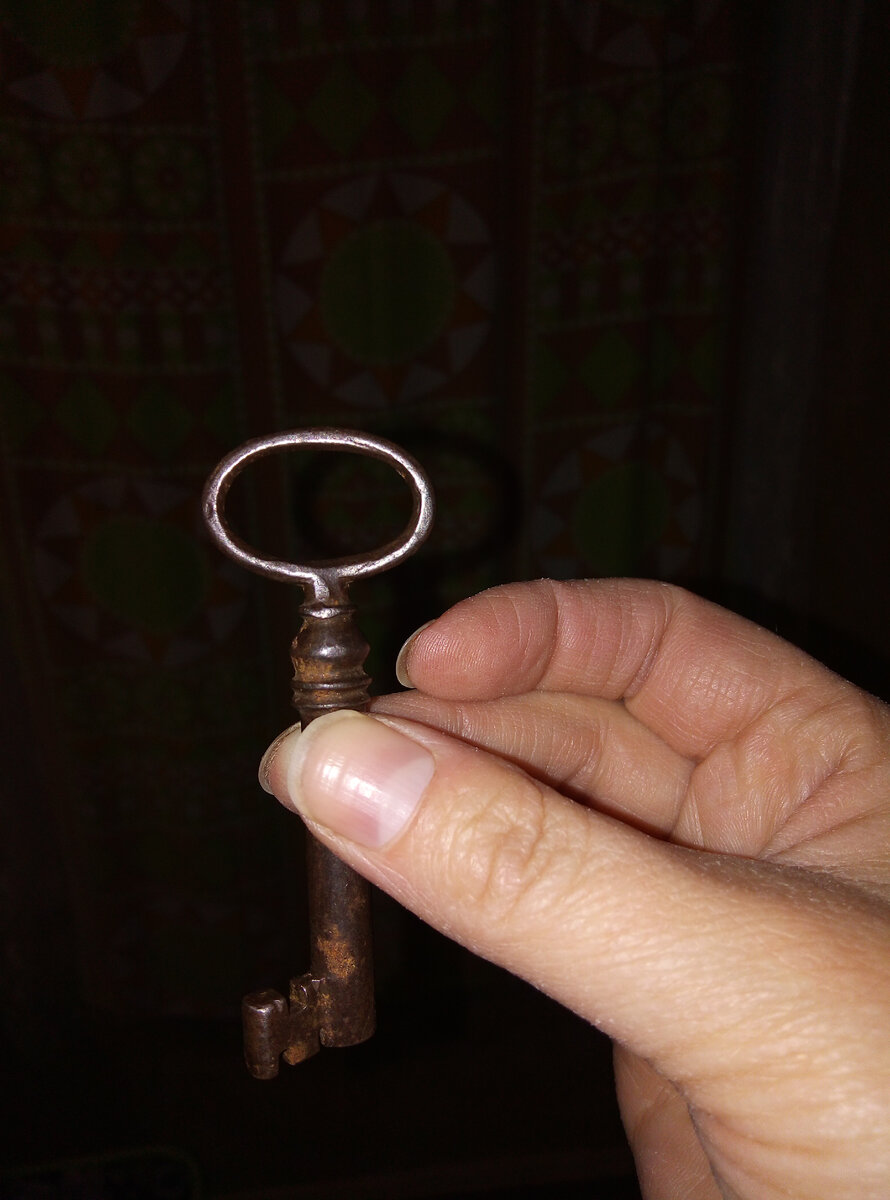 Правда, похож на ключик из книги Толстого)