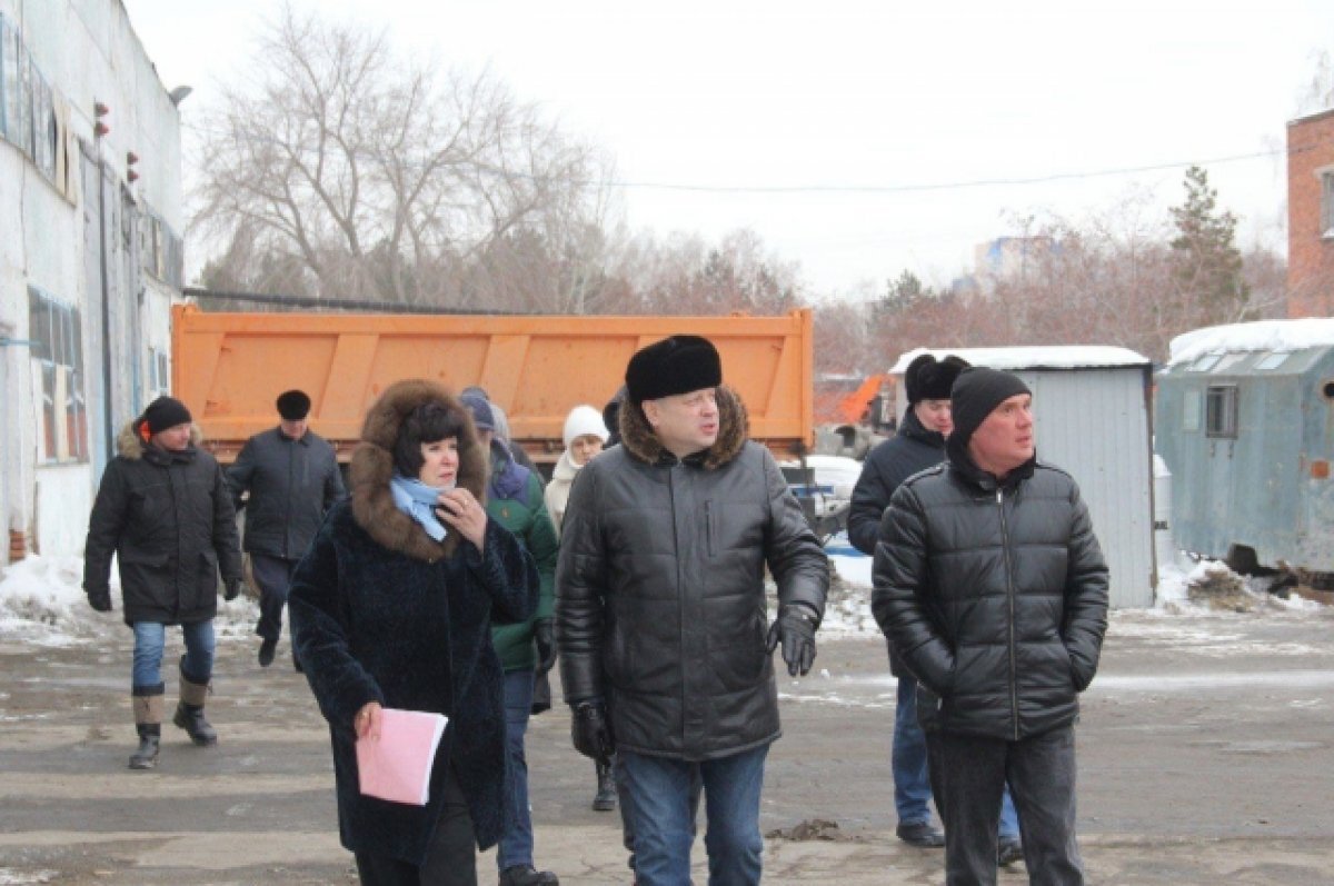    Мэр Омска Шелест и прокурор Попов объехали стройплощадки города