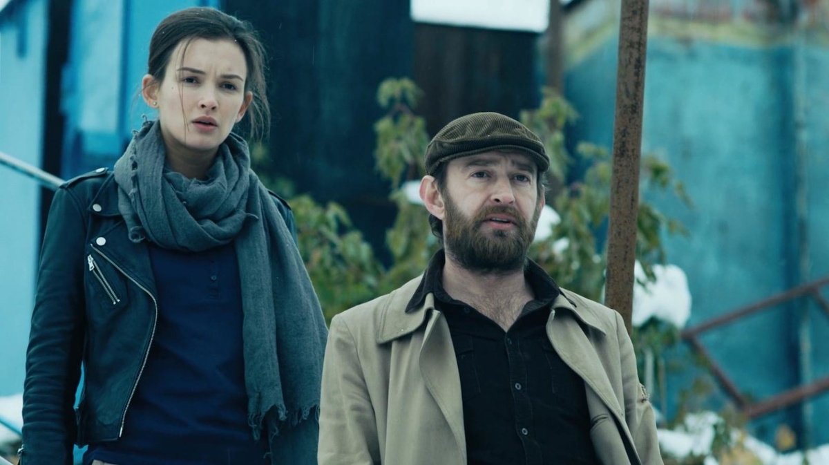 кадр из сериала "Метод"