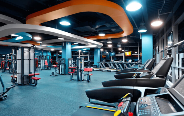 Современный фитнес клуб