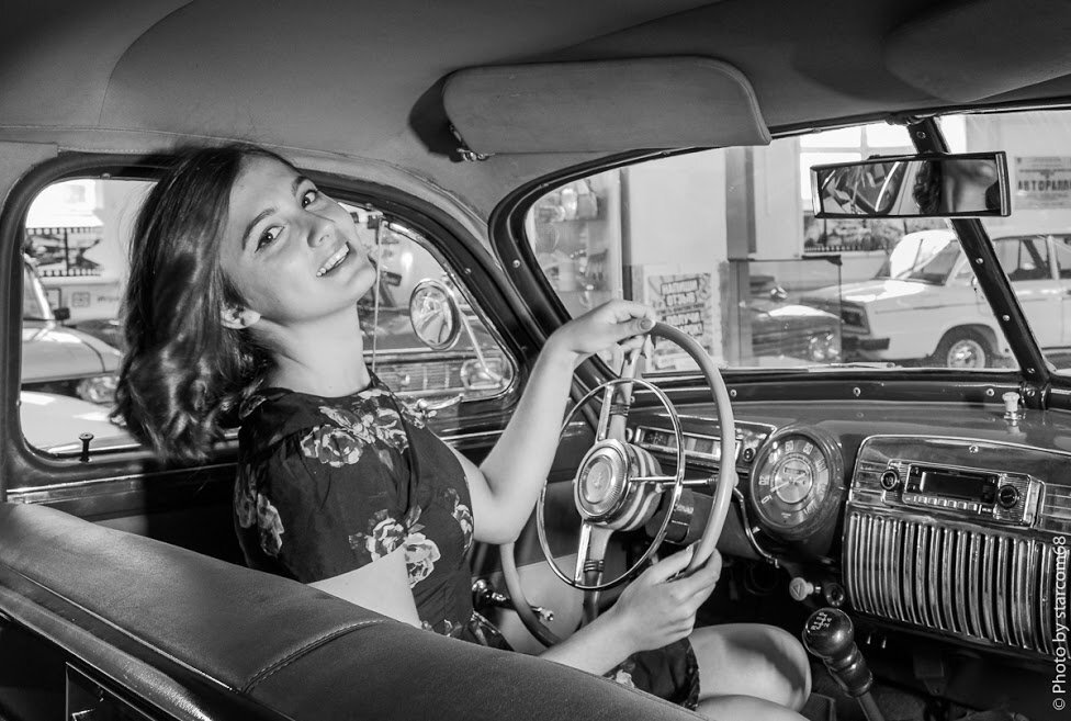 Volkswagen ретро фотосессия девушки