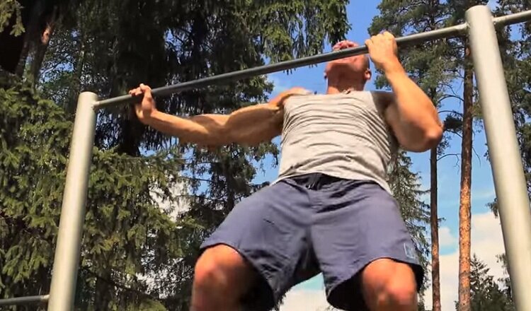 Для просмотра листайте вправо