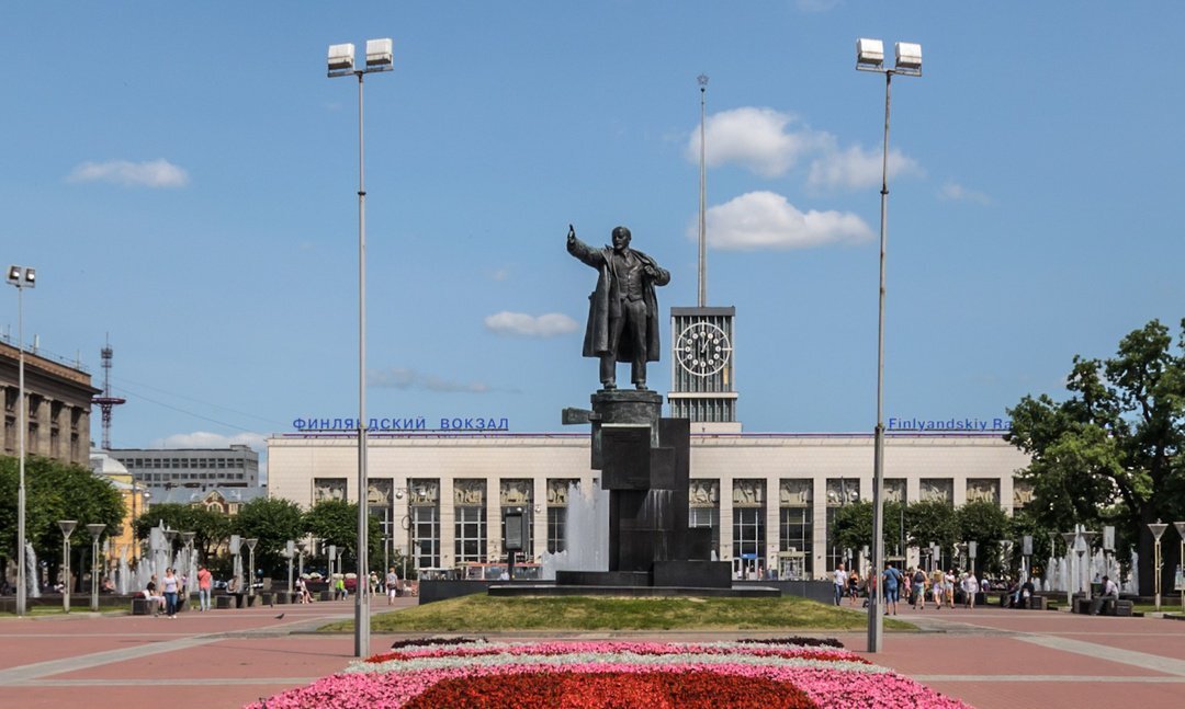 Это не наш Ленин )))