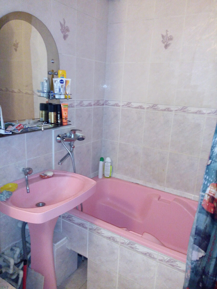 Иногда приходится самому прочищать канализационные трубы (фото автора)