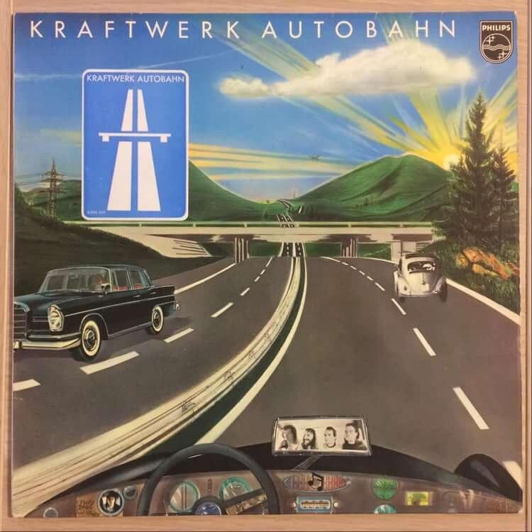 Обложка альбома Kraftwerk - autobahn