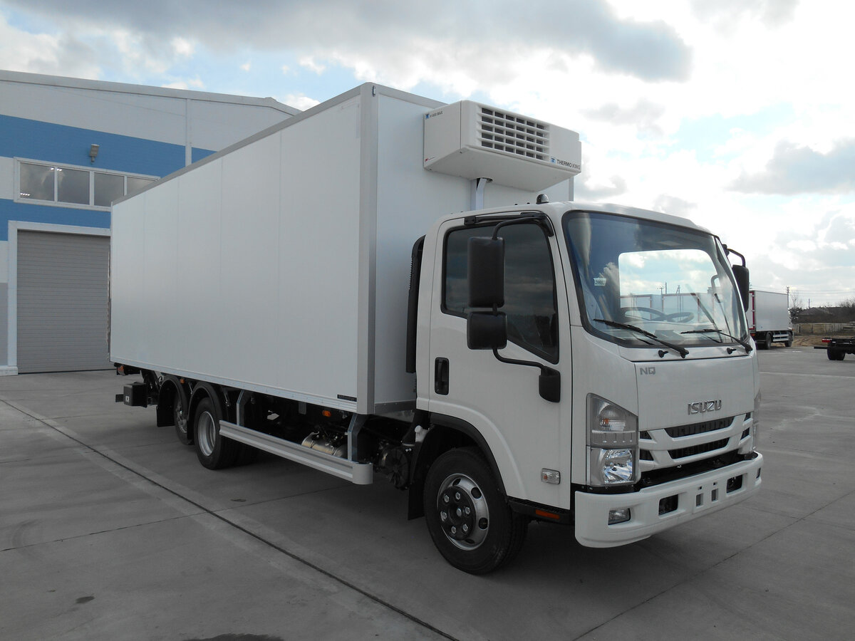 Isuzu 1400