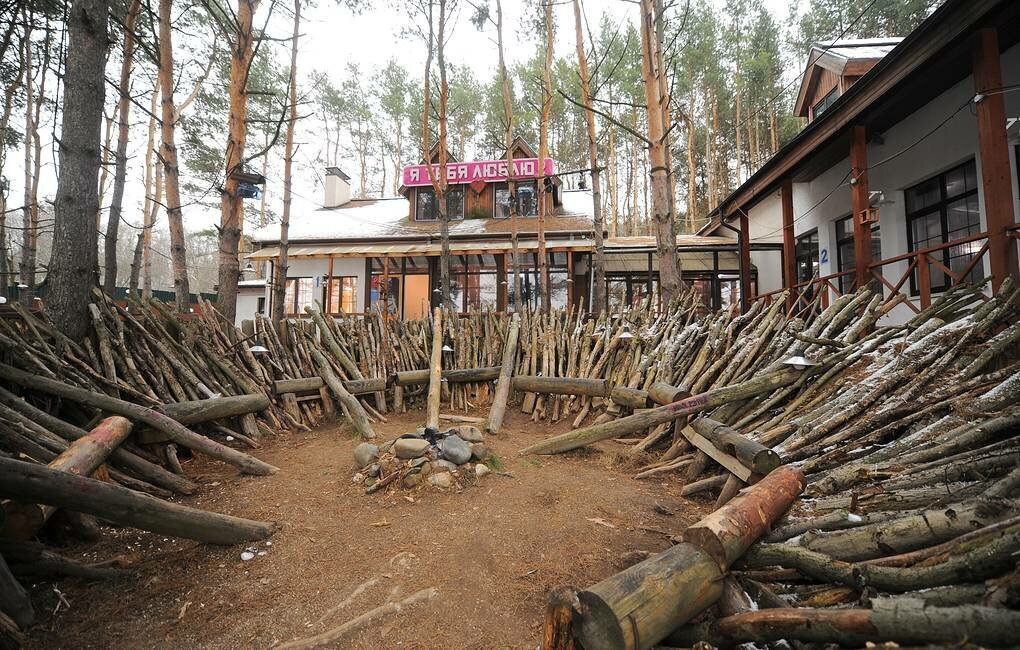 Лобное место Дома-2