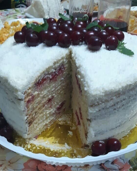Торт на сковороде со сгущенкой - пошаговый рецепт с фото на thebestterrier.ru
