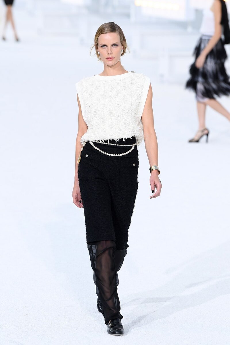Chanel. Источник фото: www.vogue.co.uk.
