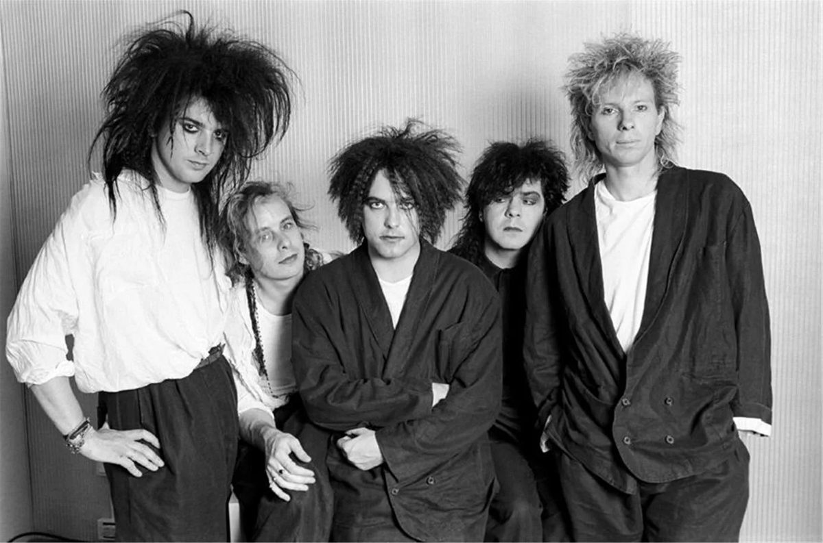 Группа х л. Группа the Cure. Группа the Cure 80s. The Cure фото группы.