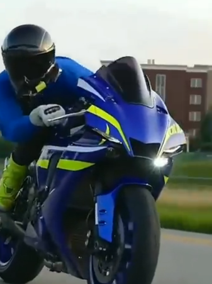 Чистый мотоцикл-хорошо выглядит!