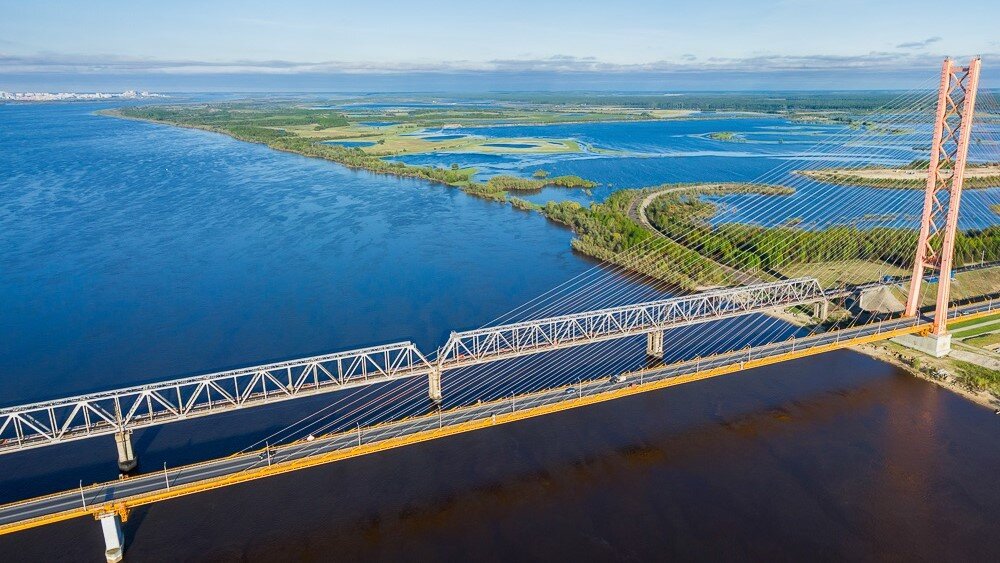 Река Объ в районе Сургута в ХМАО. Взято из Яндекс-картинок