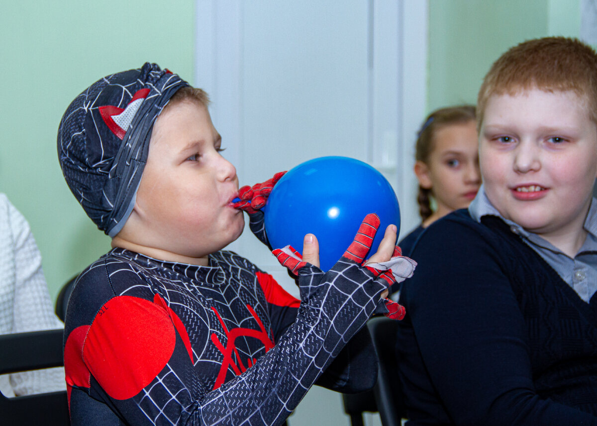 Не нарисованная история в красках "От мифологии до супергероев"