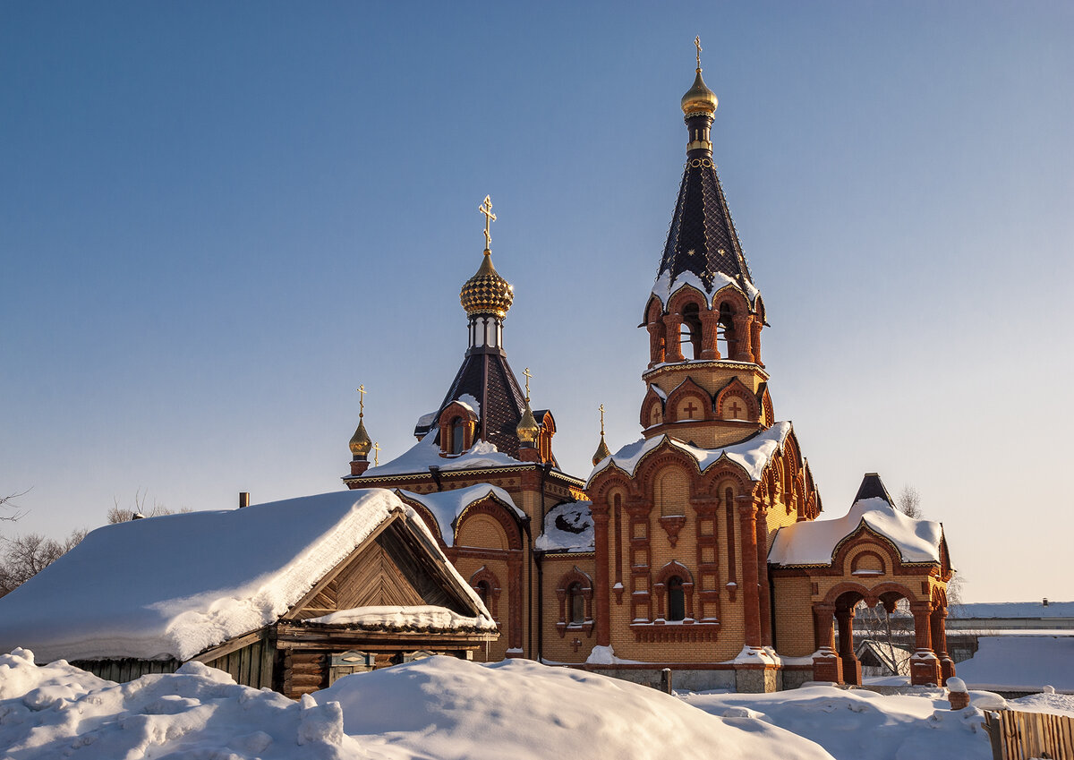 Храм в Сростках Алтайский