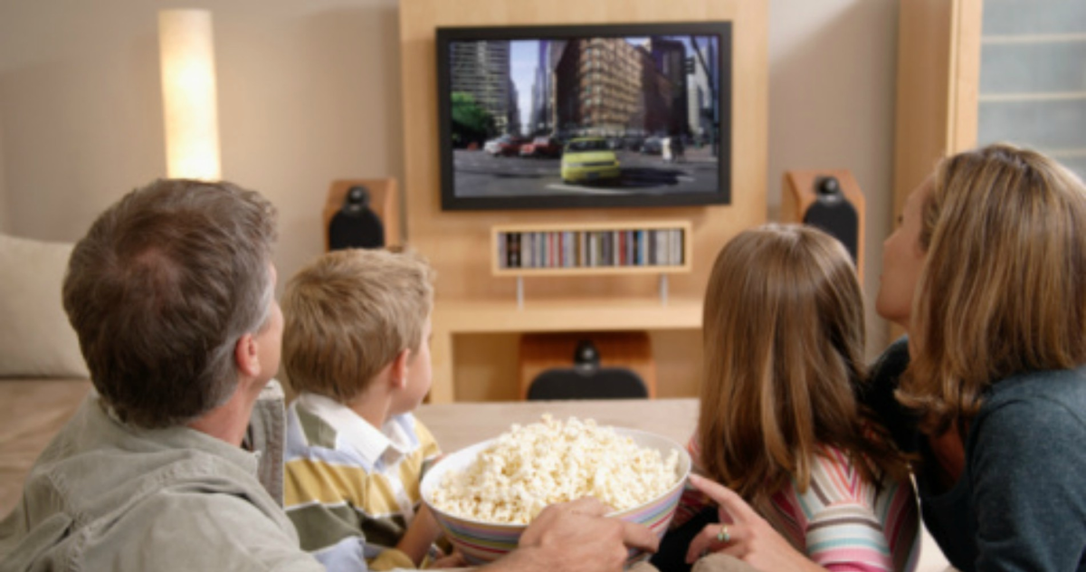 Совместный кинопросмотр сближает семью