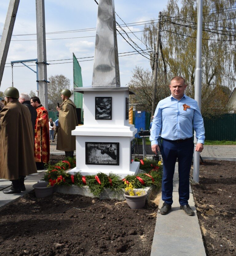 на фото Родин Д.А.