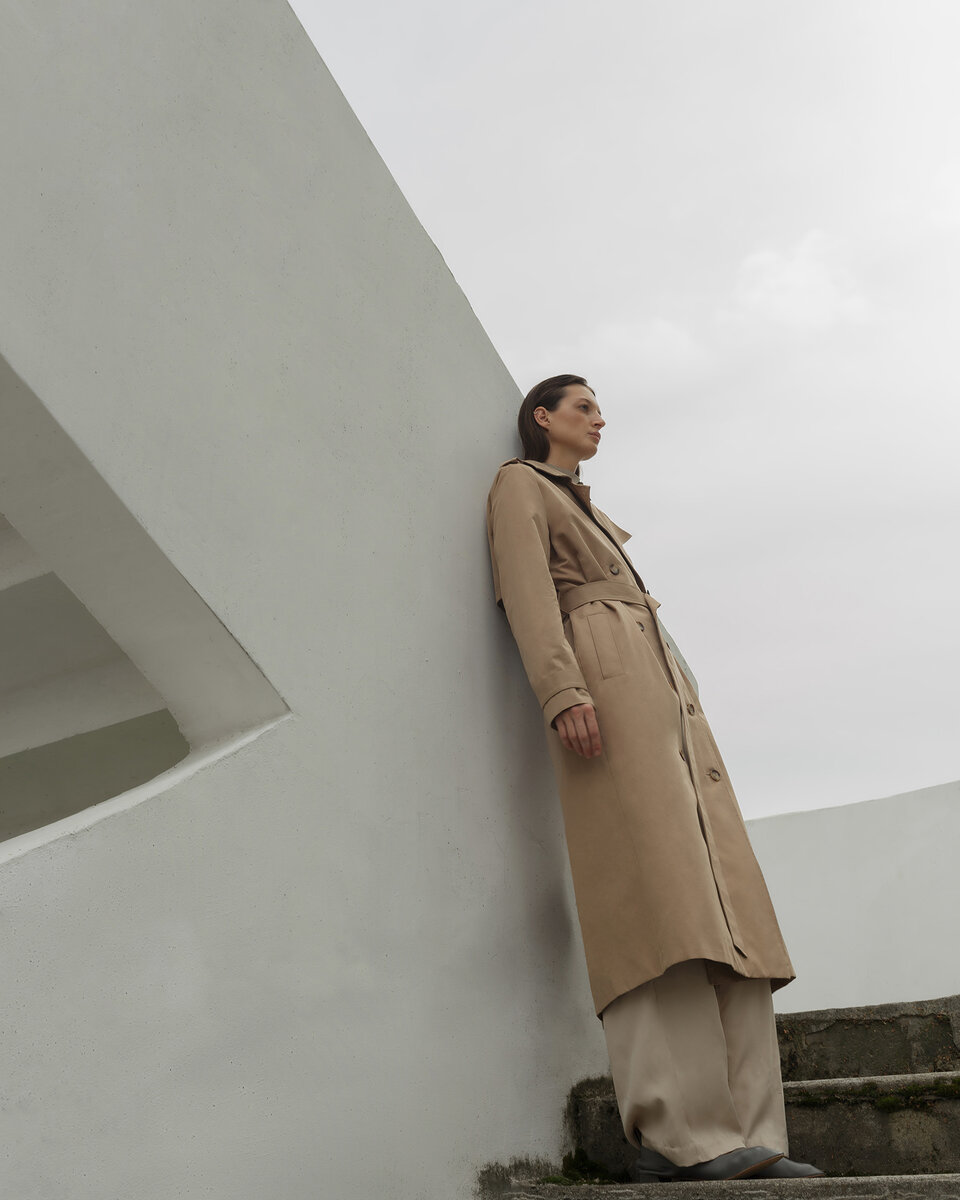 На фото представлен тренч ЛИВЕРПУЛЬ (арт. 9108JK).