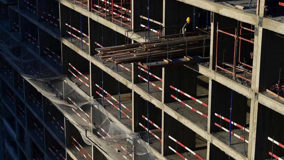    Строительство жилья© РИА Новости / Алексей Майшев