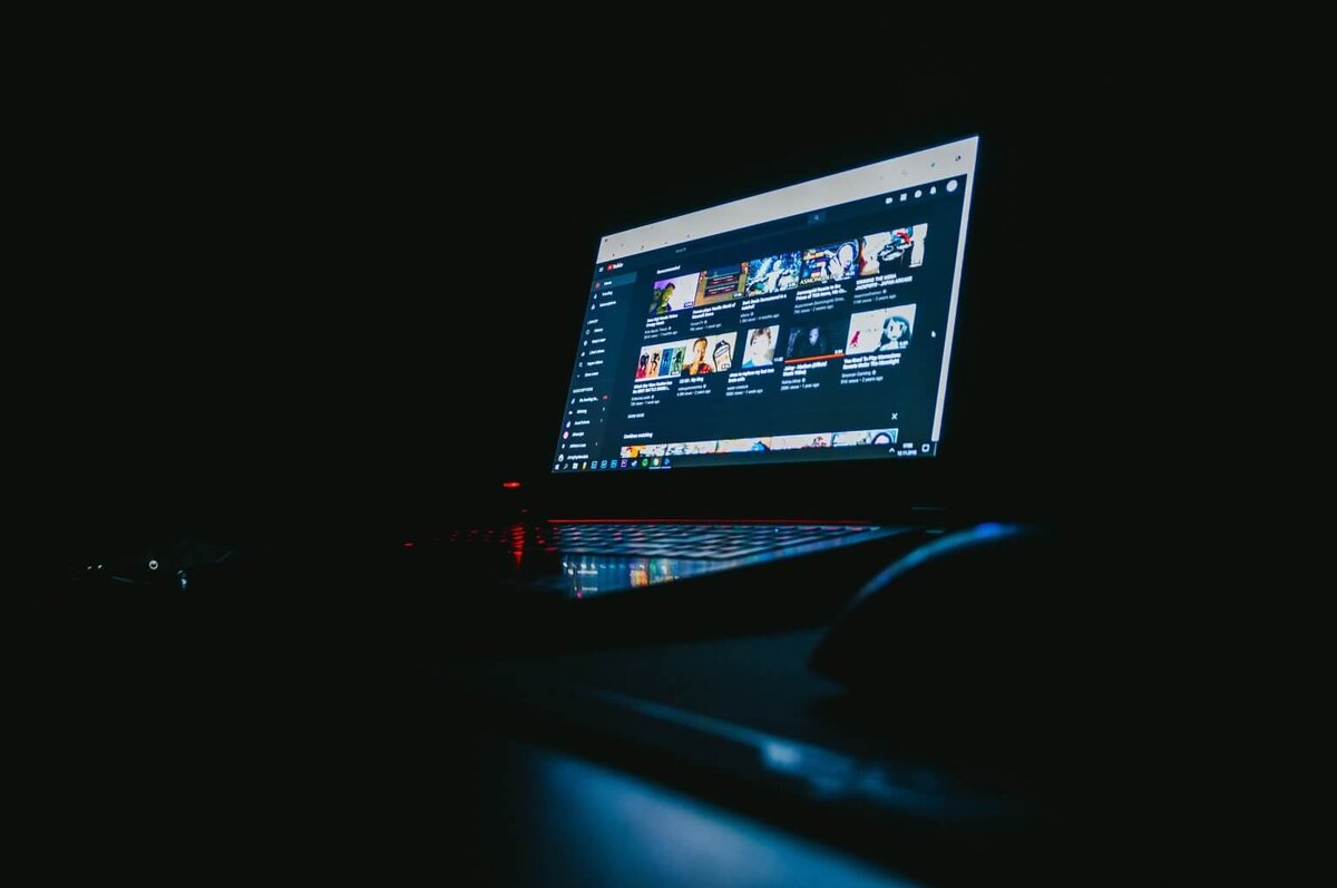    unsplash.com