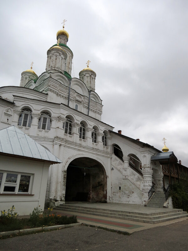 Почему нижегородская