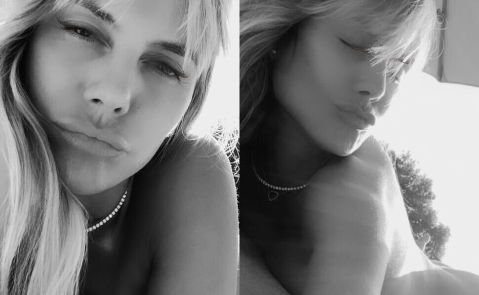 46-летняя модель восхитила подписчиков пикантными фотографиями.

