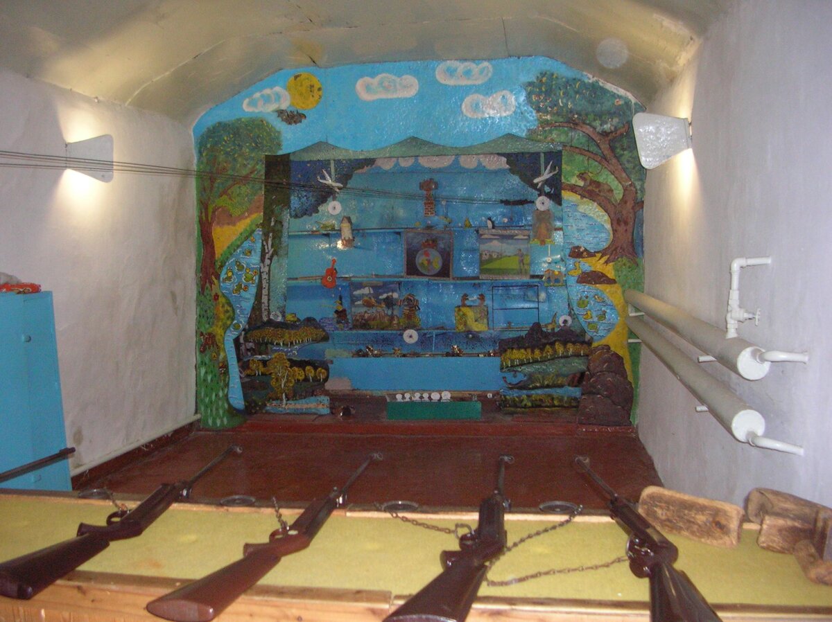 Примерно так он выглядел. Интересно, остались ещё такие?