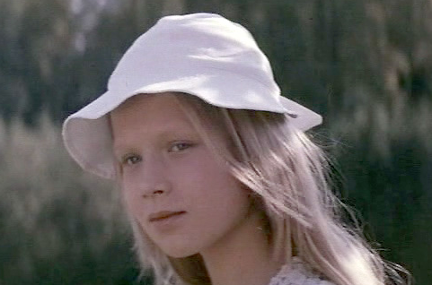 Дарья Михайлова в фильме «Голубой портрет». Кадр из фильма