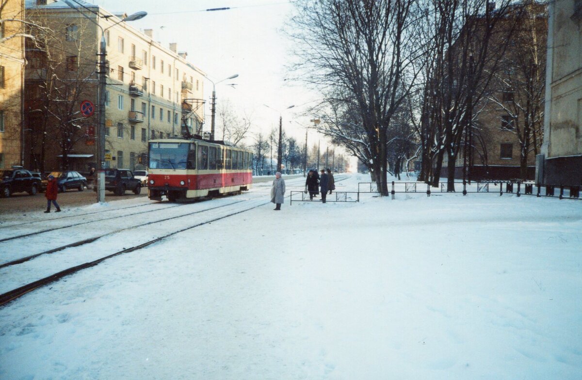 "Татра" Т-6В5 с пантографом от КТМ, Тула, 20.12.2000