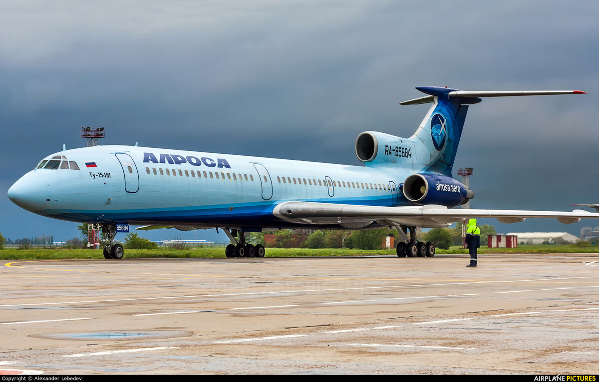 Боинг 737 АЛРОСА. B737-700 АЛРОСА. Ту-154м Якутия. Самолёт АЛРОСА ту 154.