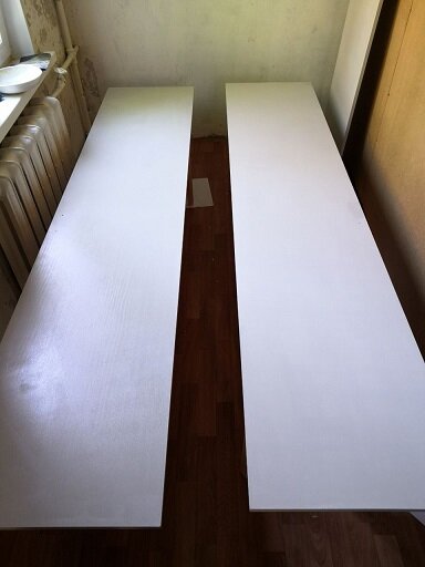 Красим тоже валиком. Супер удобные двери.