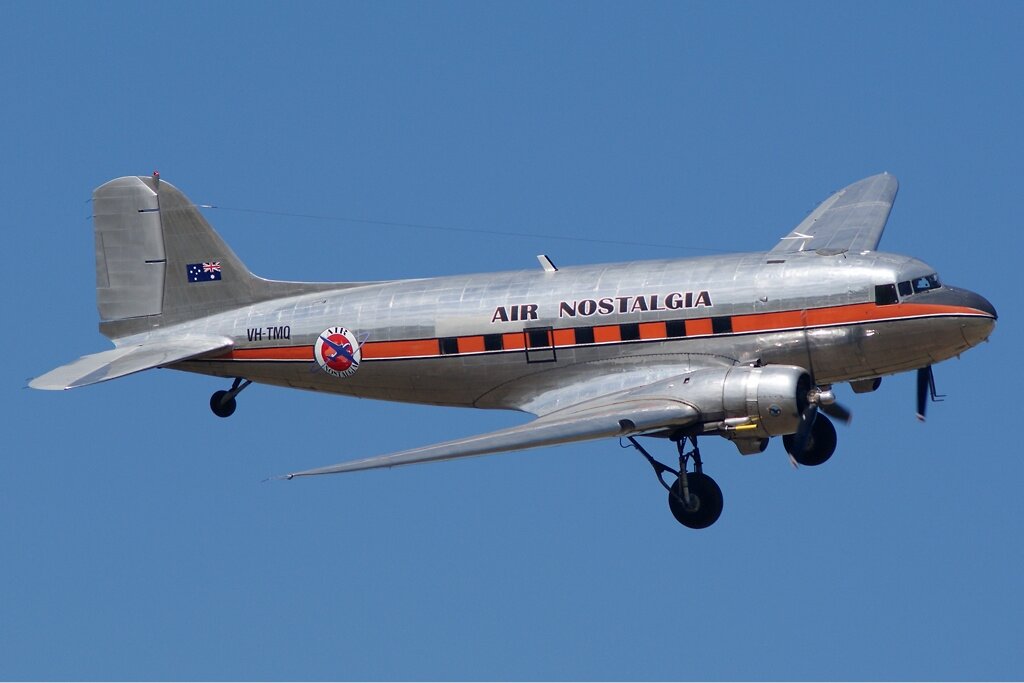 Douglas DC-3