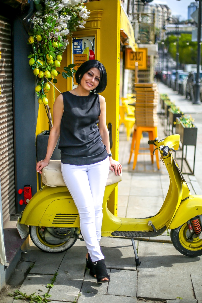 Не могу больше это терпеть!! …
⠀
Ответь себе честно:
⠀
🔸Силы покидают, а впереди еще целый день и много работы?
⠀
🔸Отдых перестал быть отдыхом?
⠀
🔸Все никак не дойдут руки до той самой важной задачи?
⠀
🔸Ситуация в стране нагнетает?
⠀
Если хоть на один вопрос ты ответил себе "ДА", это сигнал, что пора что-то менять🤔
⠀
Предлагаю не откладывать на потом. Другого такого шанса может не быть!
⠀
Запишитесь ко мне на БЕСПЛАТНУЮ КОНСУЛЬТАЦИЮ (контакты в шапке профиля) и получи информацию о том, как справиться с этими эмоциями. Помогу внести ясность в эту ситуацию и покажу инструмент, который заставит ваш 🧠 мозг работать на полную катушку и в разы увеличит ваш доход.
⠀
.
⠀
.
С любовью📲@VENERA_GRIG