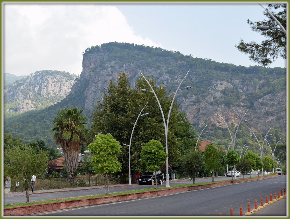 Здесь мы шли ещё бодро. (Листайте)