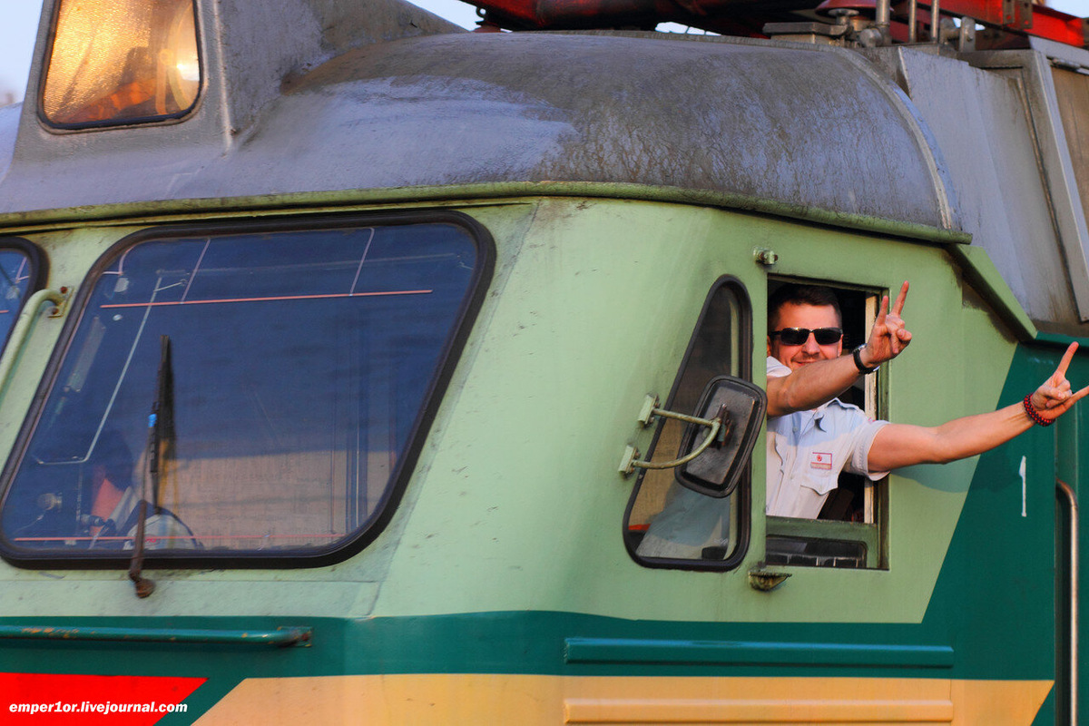 Пробегают паровозы - привет эндуристам!