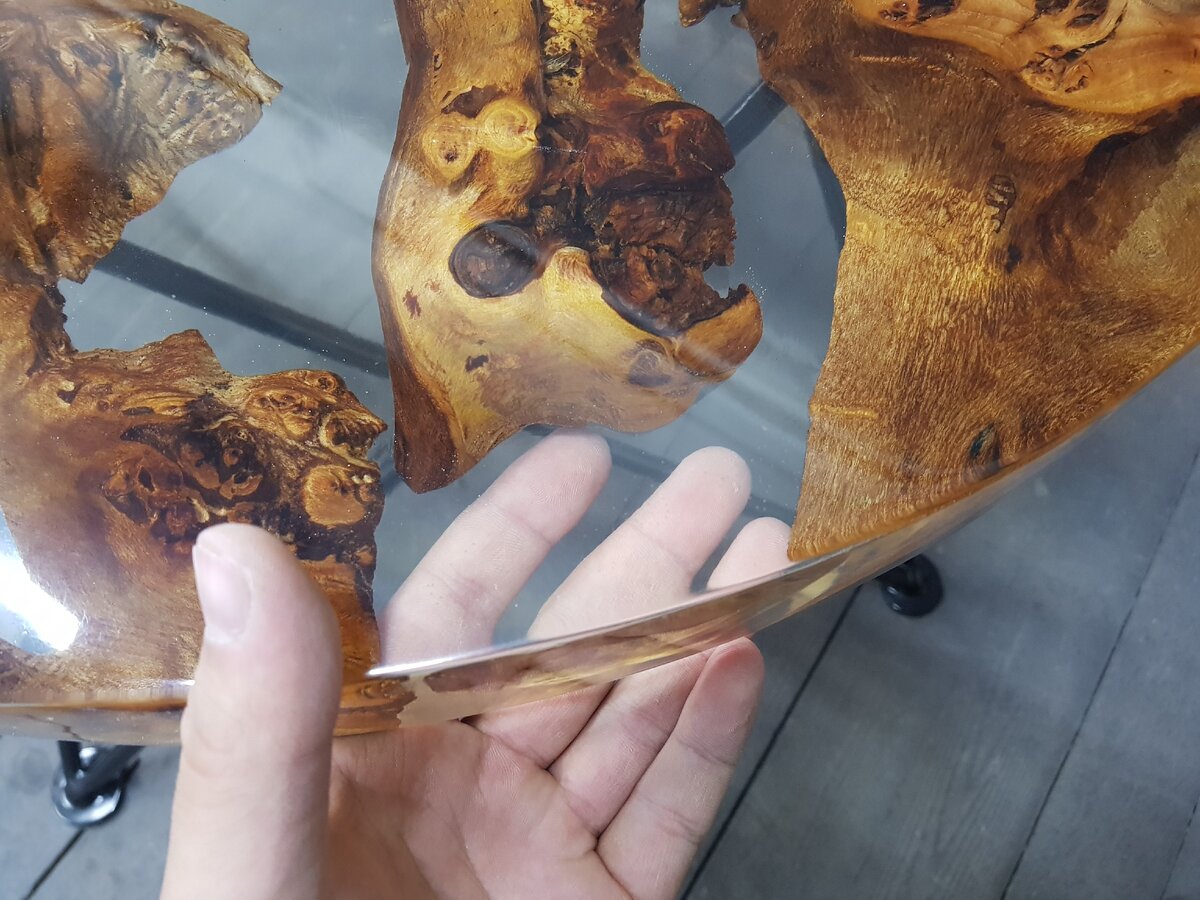 Фрагмент стола 