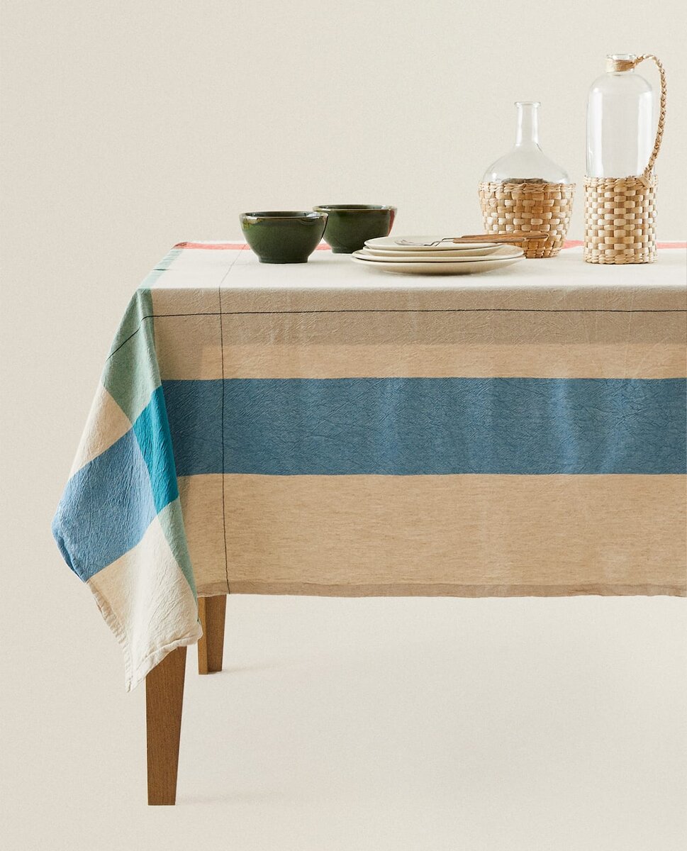 https://www.zarahome.com/ru/скатерть-с-широкими-цветными-полосками-c0p301499149.html?srch=true