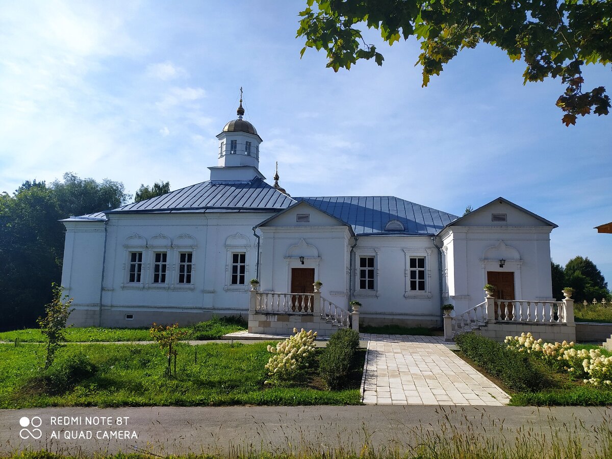 Храм Святой Троицы нижние муллы