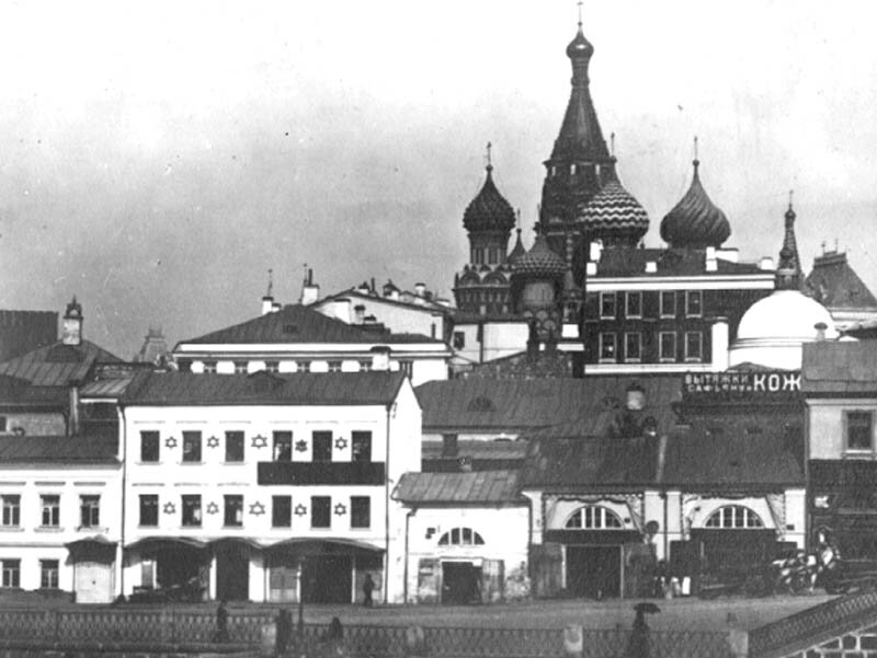 Глебовское подворье. Источник: pastvu